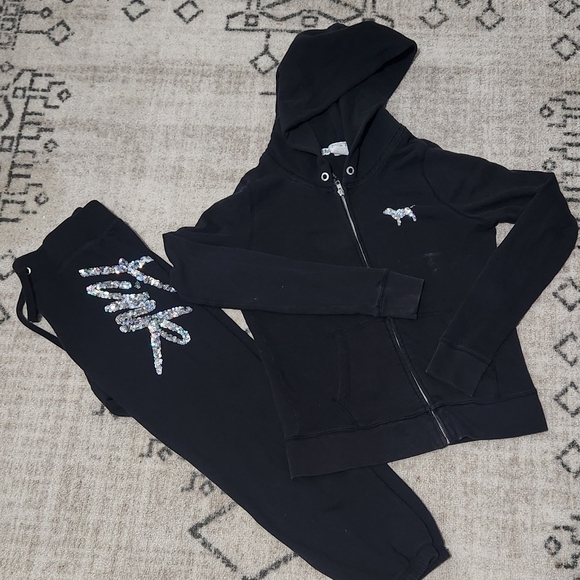 PINK Victoria's Secret Black Sequin Jogger Set - Picture 2 of 3